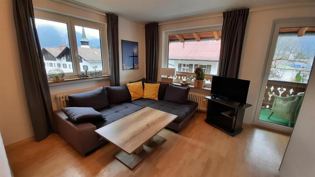 Апартаменты Isartaler Hoamat Haus Миттенвальд Экстерьер фото